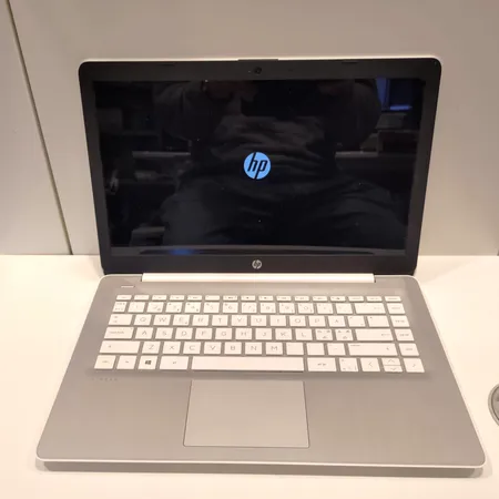 Kannettavatietokone Hewlett-Packard Stream , HP14-ds0800 , laturi 