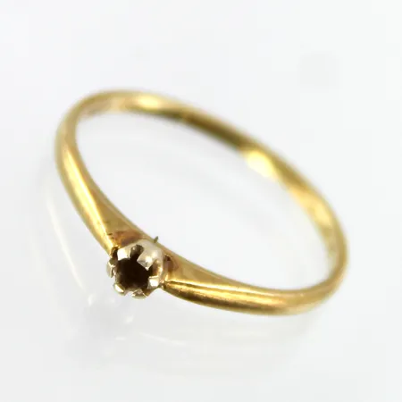 Viallinen sormus, kaiverrettu, koko 16½, 585,  Paino: 1,2 g