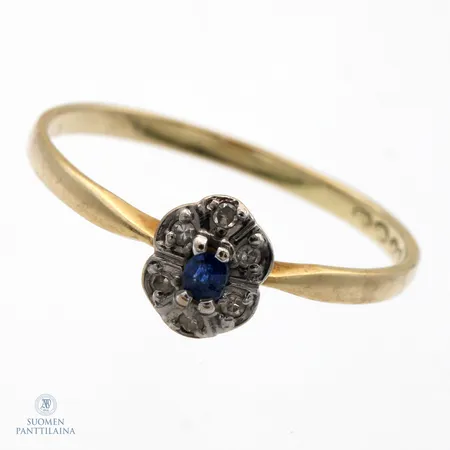 Kivisormus timanteilla 6xn.0.005ct, koko 18½, 585br,  Paino: 1,3 g