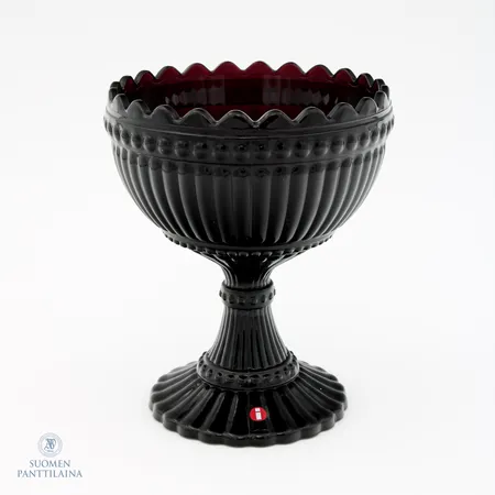 Mariskooli, Iittala, korkeus 155mm, luumu