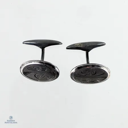 Kalvosinnapit, kaiverrettu, mitat 14,6x20mm, 813br,  Paino: 10,8 g