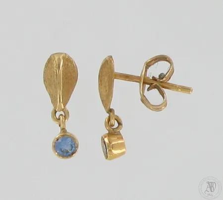 Kivikorvakorut, korkeus 11mm, 585br,  Paino: 0,6 g