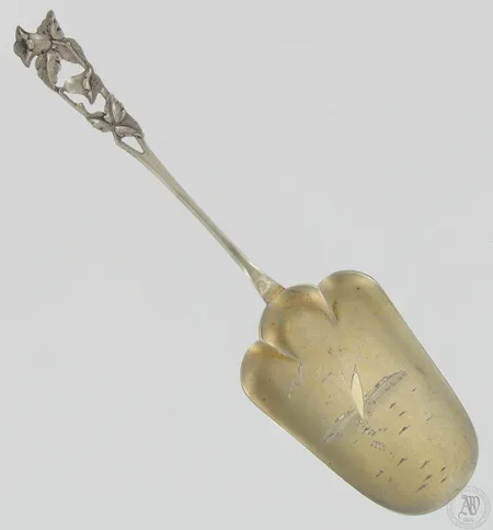 Kakkulapio, pituus 173mm, kaiverrettu, 813,  Paino: 22,6 g