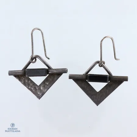 Kivikorvakorut, korkeus 38mm, 925br,  Paino: 5,9 g