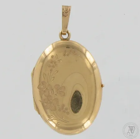 Medaljonki-riipus, korkeus 39mm, 585,  Paino: 4,6 g