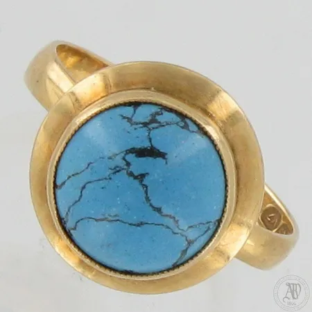 Kivisormus, koko 17, 585br,  Paino: 2,9 g