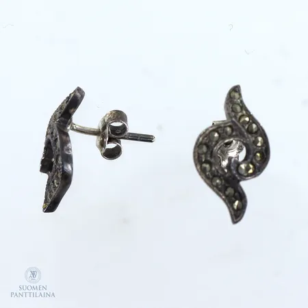 Kivikorvakorut, korkeus 16mm, 925br,  Paino: 2,3 g