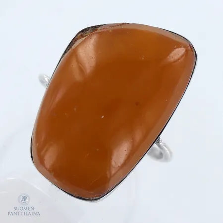 Kivisormus, koko 17, 875br,  Paino: 3,9 g