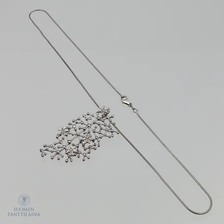 Kivikaulakoru, Tähtitaivas, design Tapio Wirkkala, ketjun pituus 47cm, 925br,  Paino: 11 g