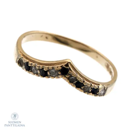 Viallinen timanttisormus 20xn.0.005ct, koko¾, kaiverrettu, 750br,  Paino: 2,8g Kuva on vaihtunut. Kohteessa väärä kuva. Tämän sormuksen oikea kuva on kohteessa A14470. 28.2.2024