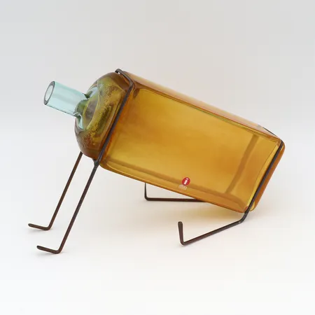 Lasiveistos Iittala, Pro Arte, Self Control 2000, signeerattu M.Salo Nuutajärvi, korkeus 150cm Lähetetään postipakettina.