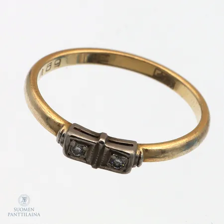 Timanttisormus 2xn.0.02ct, kaiverrettu, koko 18¼, 750,  Paino: 2,4 g