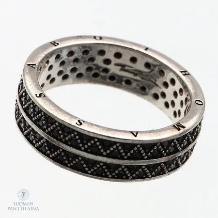 Kivisormus, Thomas Sabo, koko 17¾,  925br,  Paino: 6,1 g
