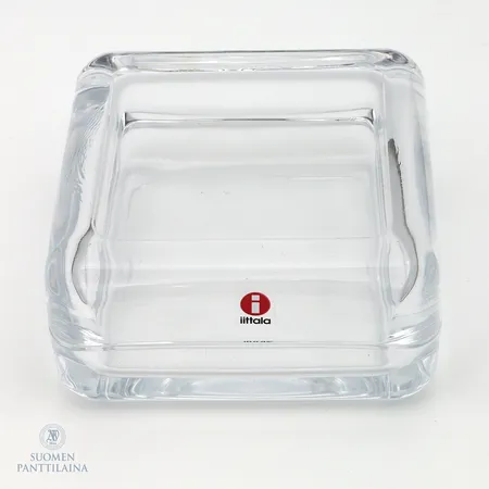 Lasirasia, Iittala, Vitriini, design Anu Penttinen, koko 108x108mm, kirkas