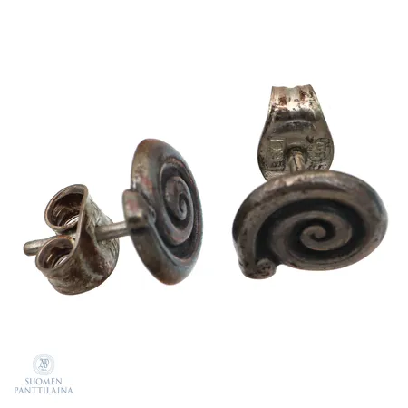 Korvakorut, Vaskikäärme, Kalevala Koru, korkeus 10mm, 925,  Paino: 2,5 g