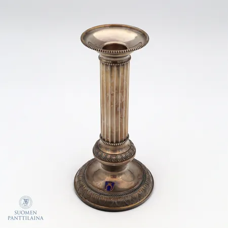 Kynttilänjalka vaakunalla, korkeus 160mm, 925br,  Paino: 164,8 g