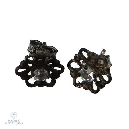 Kivikorvakorut, korkeus 8mm, 830br,  Paino: 1 g