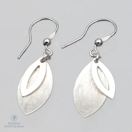 Korvakorut, korkeus 37mm, 925,  Paino: 2,2 g