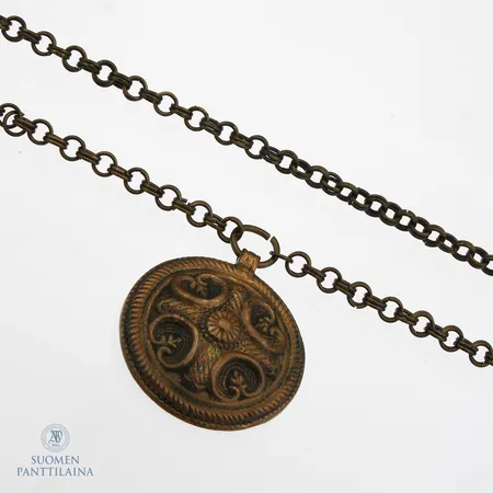 Kaulakoru, Kalevala Koru, ketjun pituus 60cm, riipuksen korkeus 60mm, pronssia