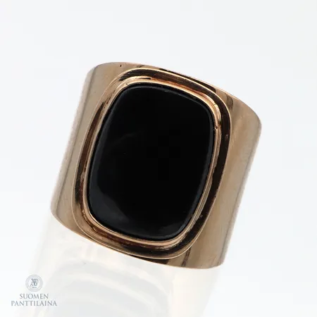 Kivikantasormus, kivessä kulumia, koko 19½, 585br,  Paino: 9,1 g