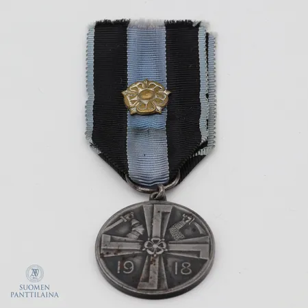 Vapaussodan mm 1918 ruusukkeella