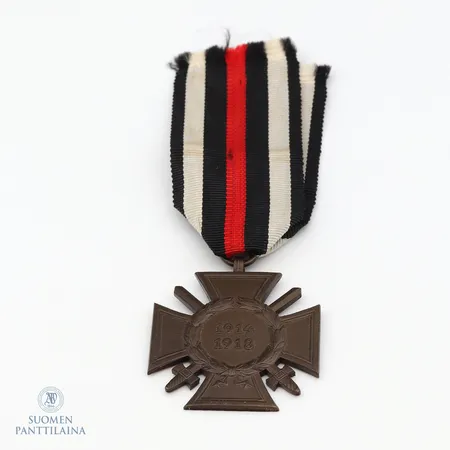 Saksa: I ms. Kunniaristi miekoin (1914 - 1918)