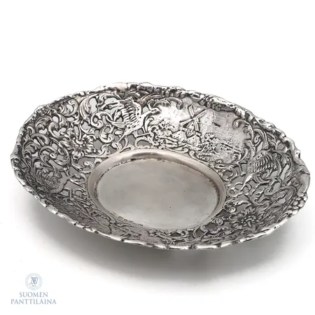 Hopeinen hedelmävati, kaiverrettu, korkeus 30mm, 813,  Paino: 154,9 g