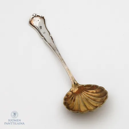 Sokerilusikka, pituus 150mm, Chippendale, Kultakeskus, 813,  Paino: 27 g