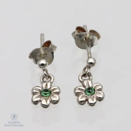 Kivikorvakorut, korkeus 11mm, 925br,  Paino: 0,9 g