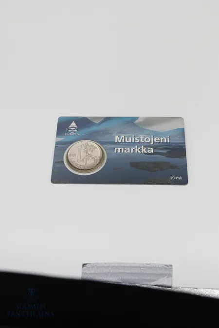 Markka, Suomi 200, Muistojeni Markka BU, Lyöntimäärä: 500 000, kuparinikkeliä