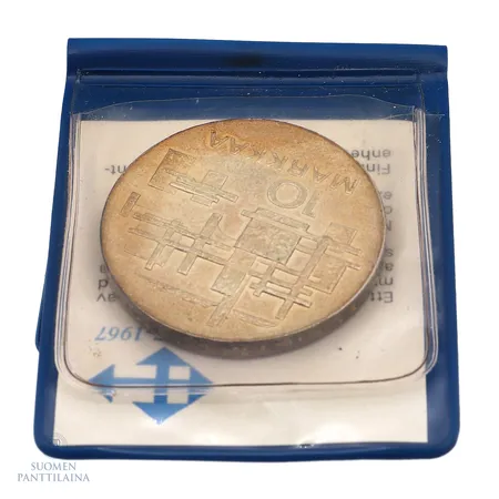 Juhlaraha, Suomen itsenäisyyden kunniaksi 1917-1967, nimellisarvo 10mk, 900,   Paino: 24 g