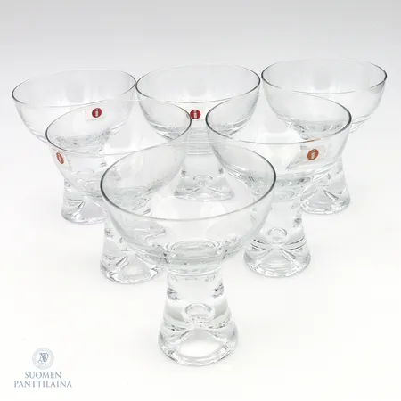 Kuusi cocktail-lasia, Iittala, design Tapio Wirkkala, korkeus 95mm Lähetetään postipakettina.