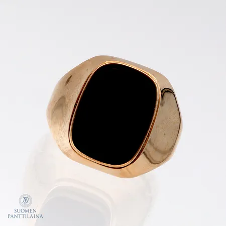 Onyx-sormus, koko 21, leveys 5-18mm, 585br, Paino: 8,2 g