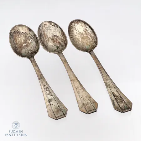 Kolme ruokalusikkaa, pituus 200mm, 835,  Paino: 225 g