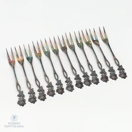 12 otinhaarukkaa, Ruusu, pituus 122mm, 813,  Paino: 111,9 g