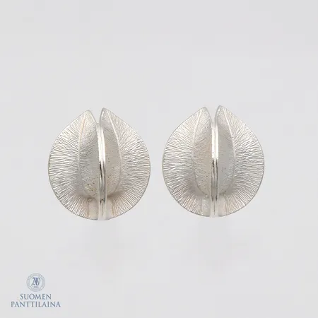 Korvakorut Kalevala, Lumikukka, korkeus 22mm, klipsitaustat, 925,  Paino: 11,1 g
