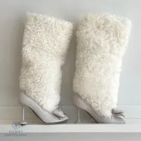 Saappaat Loewe Toy Shearling Boot 90, koko 36, Made in Italy, uudenveroiset, ostokuitti Loewe 01.08.2023 ja dustbagit. Paino: 0 g