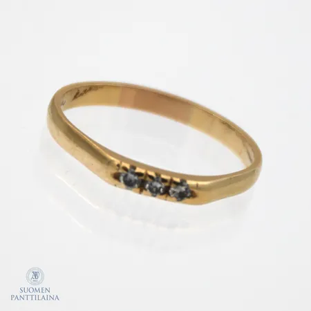 Viallinen timanttisormus 3xn.0.04ct, 750br,  Paino: 2,8 g