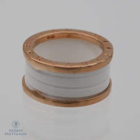 Sormus Bvlgari B.Zero1, koko 18¾, pientä kulumaa, valkoinen keraaminen, 750br,  Paino: 11,2 g