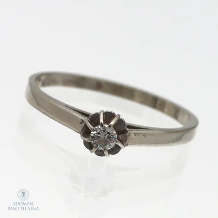 Timanttisormus 1xn.0.06ct, kaiverrettu, koko 17, 750 valkokulta,  Paino: 1,7 g