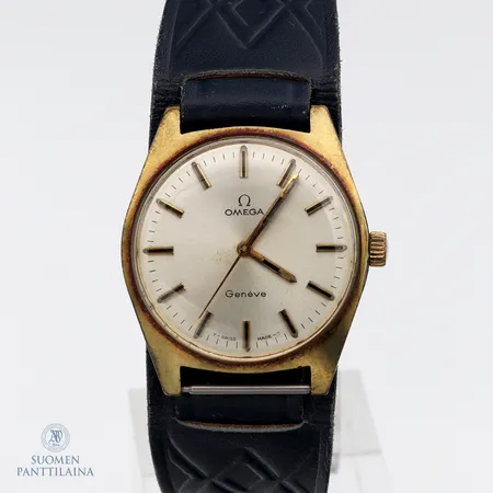 Teräsrannekello Omega nahkarannekeella, mekaaninen, Ø 35mm, caliberi 601, 17-kivinen, sarjanumero 32671799, pituus 160-200mm, käytöstä aihutunutta kulumaa. 