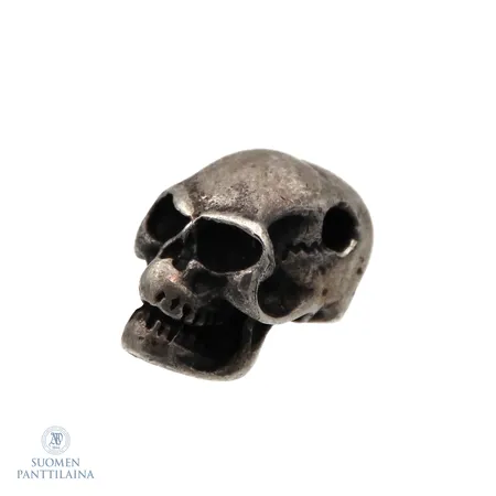 Pääkalloriipus, korkeus 22mm, 925,  Paino: 14,3 g