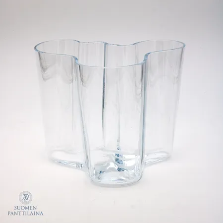 Aalto-maljakko Iittala, korkeus 160mm, laser-kaiverrus, kirkas