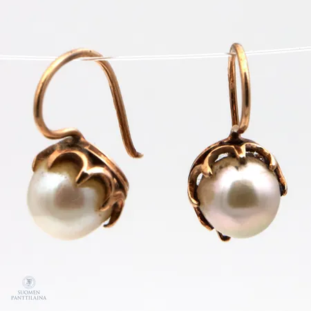 Helmikorvakorut, korkeus 17mm,  585br,  Paino: 3,3 g