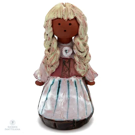 Tyttö figuuri , Anja Kantor - Turku, Kupittaan Savi, korkeus 18cm
