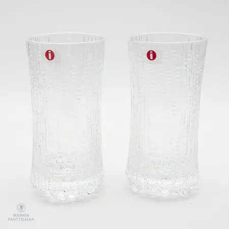 Kaksi kuohuviinilasia, Ultima Thule, design Tapio Wirkkala, Iittala, korkeus 115mm