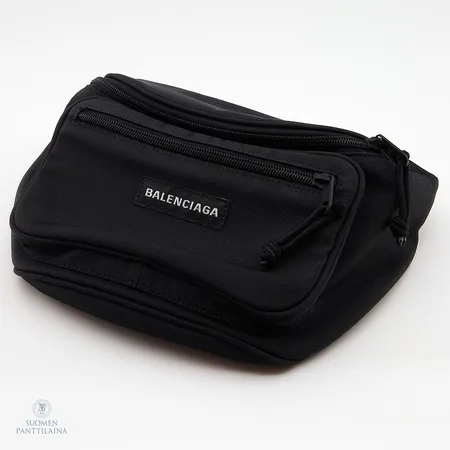 Vyölaukku Balenciaga, Men's Explorer Beltpack in Black, Nylon, mukana dustbag ja ostokuitti 