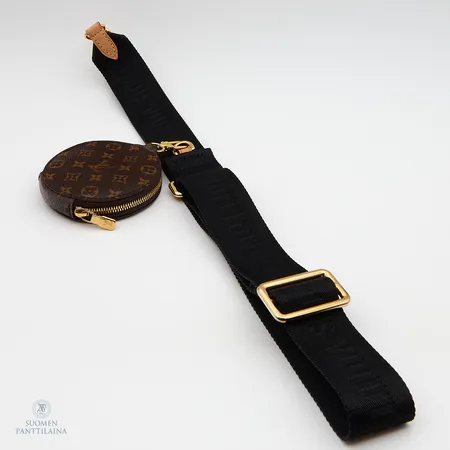 Laukunhihna Louis Vuitton, Monogram 1.6" W Bandoulière Shoulder Jacquard Strap Black ja Monogram Canvas Round Coin Purse, mukana dustbag, alkuperäinen laatikko ja ostokuitti Pohjoisesplanadi