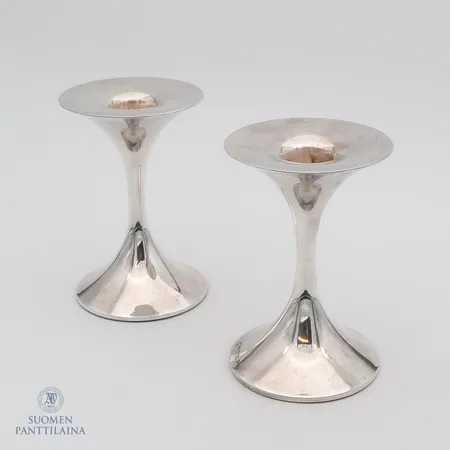 Trumpetti kynttilänjalat, korkeus 100mm, Design Tapio Wirkkala, Kultakeskus Oy, 830br, Paino: 329,3 g
