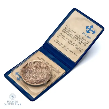 Juhlaraha, Itsenäinen Suomi 60 vuotta, nimellisarvo 10mk, 1917-1977, 500, Paino: 21,7 g